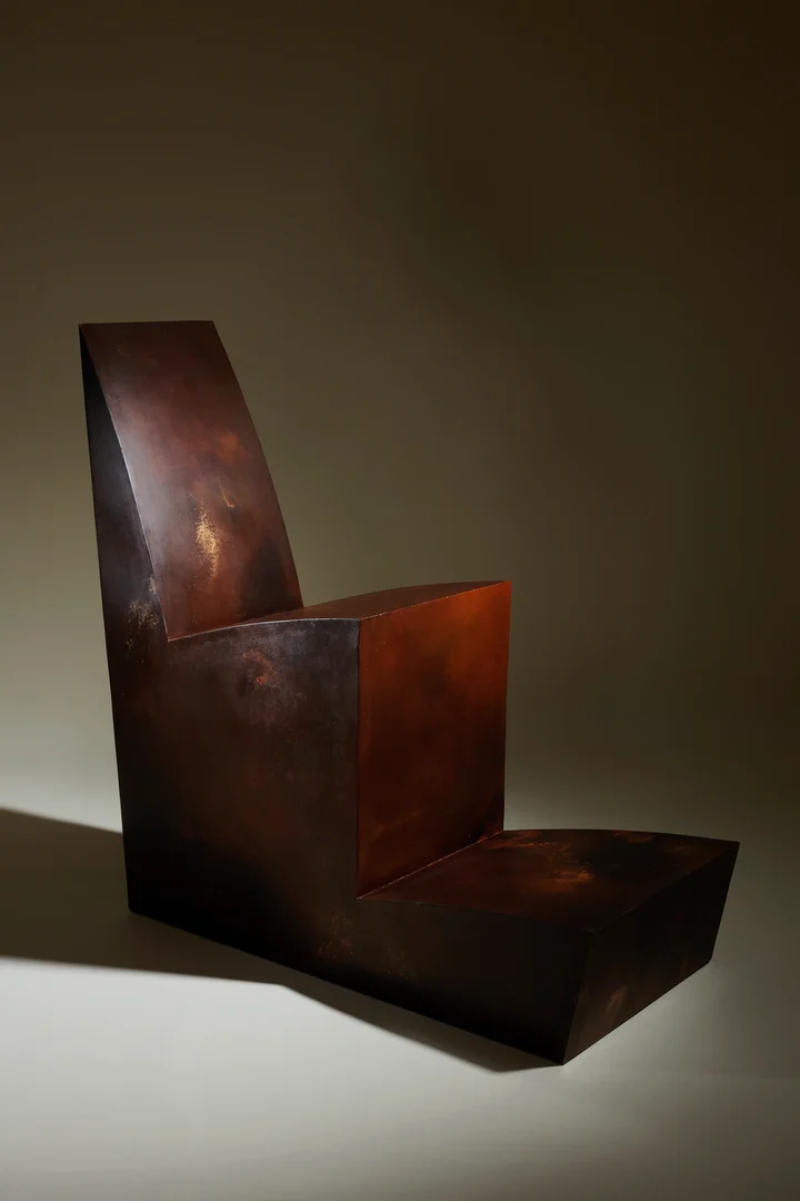 Galerie Fahrenheit,Objets d'art,Olivier Gagnère,Olivier Gagnère mobilier,Olivier Gagnère paravent,Olivier Gagnère miroir,Olivier Gagnère guéridon,Olivier Gagnère vase,Martin Szekely,Martin Szekely mobilier,Martin Szekely chaise,Martin Szekely table basse,Martin Szekely cabinet,Martin Szekely bibliothèque,Garouste & Bonetti,Garouste et Bonetti,Elisabeth Garouste & Mattia Bonetti,Elisabeth Garouste,Mattia Bonetti,Garouste & Bonetti mobilier,Garouste & Bonetti chaise,Garouste & Bonetti vase,Philippe Starck,Philippe Starck mobilier,Philippe Starck chaise,Philippe Starck lampadaire,Philippe Starck cabinet,Philippe Starck lampe,Jean-Michel Wilmotte,Wilmotte,Jean-Michel Wilmotte mobilier,Jean-Michel Wilmotte tabouret,Jean-Michel Wilmotte chaise,Christian Duc,Christian Duc mobilier,Christian Duc console,Pucci de Rossi,Neotu,Néotù,Néotù mobilier,Jean Michel Cornu & Veronique Malcourant,Jean Michel Cornu & Veronique Malcourant mobilier,Patrick Naggar,Patrick Naggar mobilier,Patrick Naggar chaise longue,Rena Dumas,Rena Dumas mobilier,Jacques Jarrige,Jacques Jarrige mobilier,Jacques Jarrige tabouret,Marco de Gueltzl,Marco de Gueltzl mobilier,Marco de Gueltzl bougeoir,Mark Brazier Jones,Mark Brazier Jones mobilier,Mark Brazier Jones applique,André Dubreuil,Jasper Morrison,Jasper Morrison mobilier,Jasper Morrison chaise,Gérard Dalmon,Gérard Dalmon mobilier,Gérard Dalmon chaise,Sylvain Dubuisson,Sylvain Dubuisson mobilier,Sylvain Dubuisson chaise,Sylvain Dubuisson assise,Sylvain Dubuisson console,Éric Jourdan,Éric Jourdan mobilier,Éric Jourdan chaise,Kristian Gavoille,Kristian Gavoille mobilier,Kristian Gavoille table,Studio Totem,Totem,groupe Totem,Studio Totem mobilier,Studio Totem chaise,Studio Totem fauteuil,Jacques Bonnot,Frederick du Chayla,Migeon & Migeon,Migeon & Migeon mobilier,Migeon & Migeon bougeoir,Xavier Matégot,Xavier Matégot mobilier,Xavier Matégot fauteuil,Andrée Putman,Andrée Putman mobilier,Andrée Putman table basse,Andrée Putman lampadaire,Gilles Derain,Gilles Derain mobilier,Gilles Derain table basse,Borek Sipek,Borek Sipek mobilier,Borek Sipek vase,Shiro Kuramata,Shiro Kuramata mobilier,Shiro Kuramata fauteuil,Ettore Sottsass,Ettore Sottsass mobilier,Ettore Sottsass coupe,Philolaos Tloupas,Philolaos Tloupas mobilier,Philolaos Tloupas chaise,design des années 80,design des années 90,design des années 1980,design des années 1990,design 80,design 90,design 1980,design 1990,1980,1980s,1990,1990s,mobilier des années 80,mobilier des années 90,mobilier des années 1980,mobilier des années 1990,Arts décoratifs des années 80,Arts décoratifs des années 1980,Arts décoratifs des années 1990,Arts décoratifs français,collectible design,design de collection,design historique,historical design,postmodernisme,design post-moderne,design postmoderne,mobilier post-moderne,design barbare,design baroque,design radical,radical design,design français,French design,French collectible design,design français des années 80,design français des années 90,design,Mobilier d'art,mobilier de collection,Fahrenheit