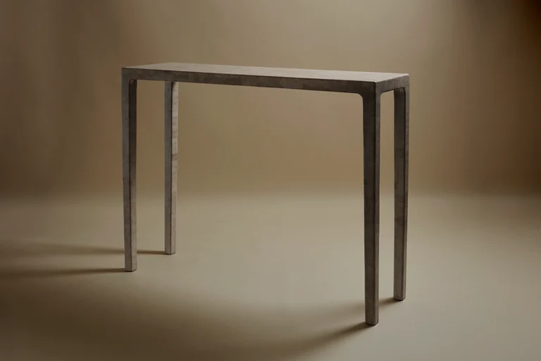 galerie fahrenheit collection christian duc console coquille oeuf 1995 001