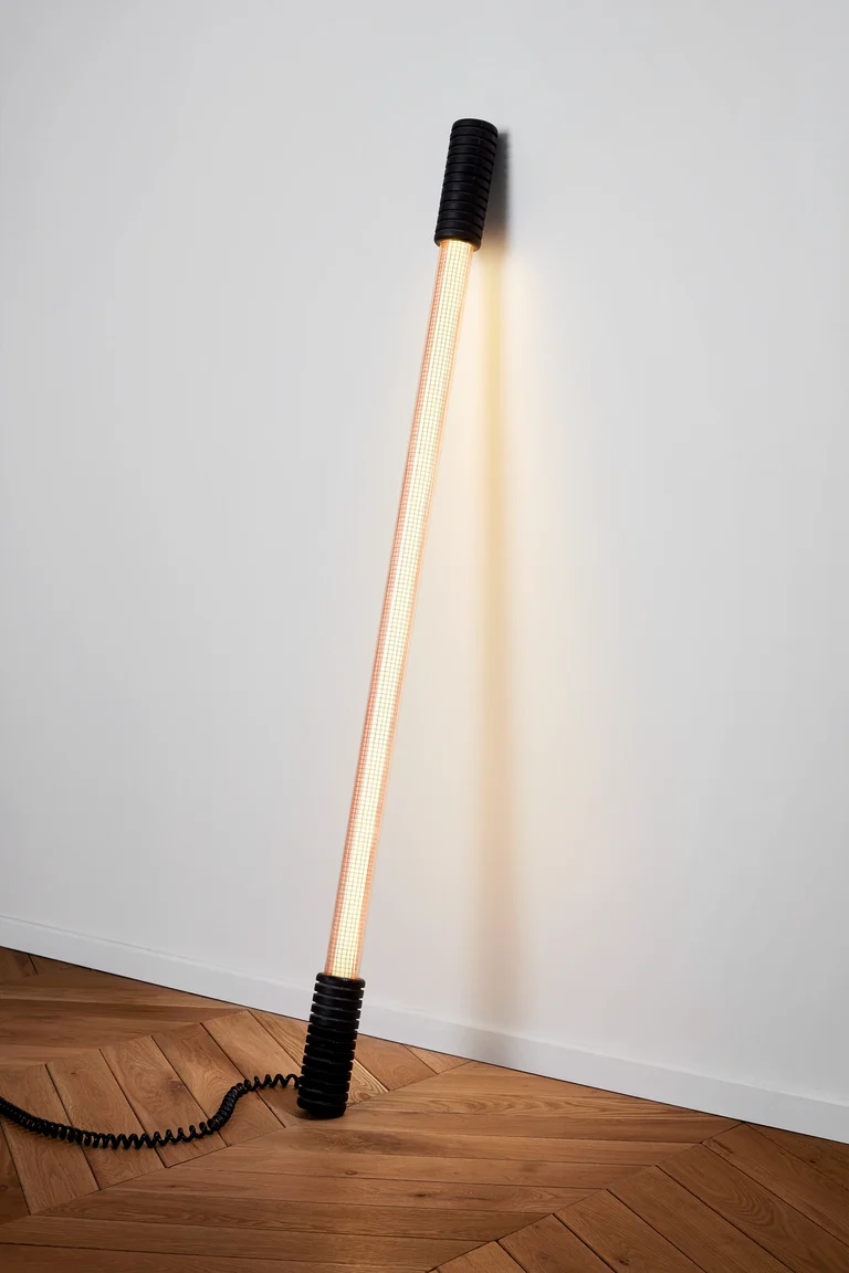 galerie fahrenheit collection philippe starck luminaire easylight 1979 001